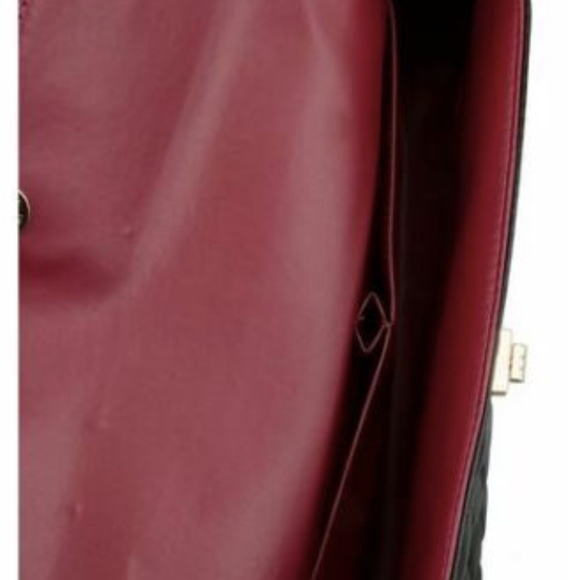 🌹 sale🌹 Quilted Chain Leather Shoulder bag - Picture 5 of 7